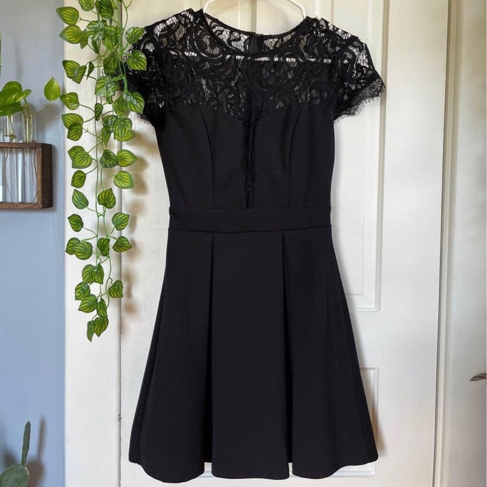 Small black dress lace detail